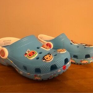 Kids Blue Character Clogs
